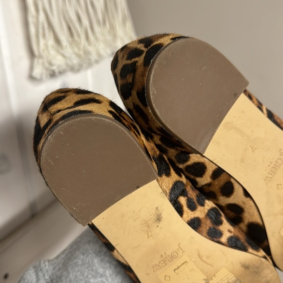 J. Crew Leopard Print Calf Hair Pointed Flats Size 7 - Picture 5 of 8